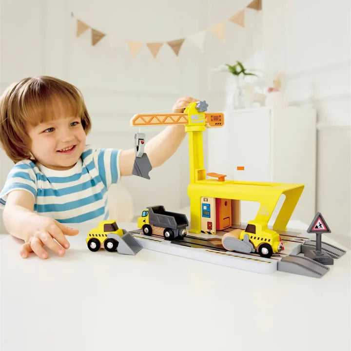 Hape 鐵路建設玩具套裝 (3-8歲)